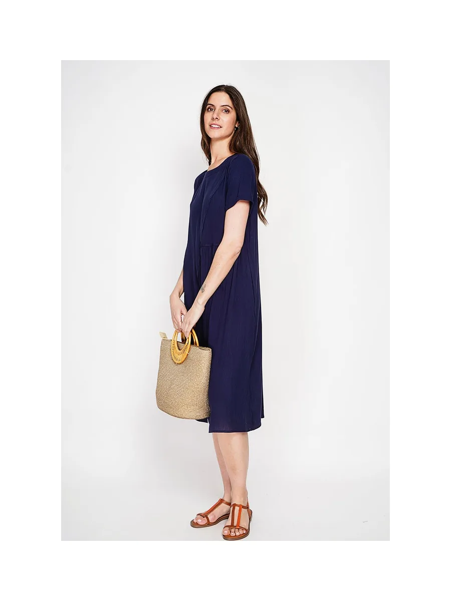 Robe découpe devant évasée à manches courtes 14