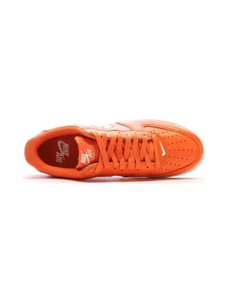 Baskets Oranges Homme Nike Air Force 1 Low 4