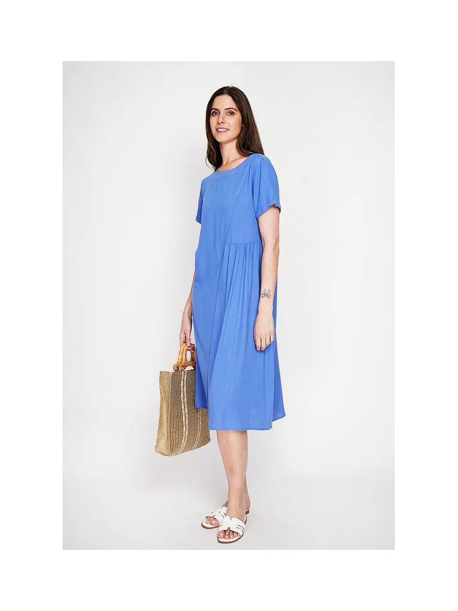 Robe découpe devant évasée à manches courtes 2