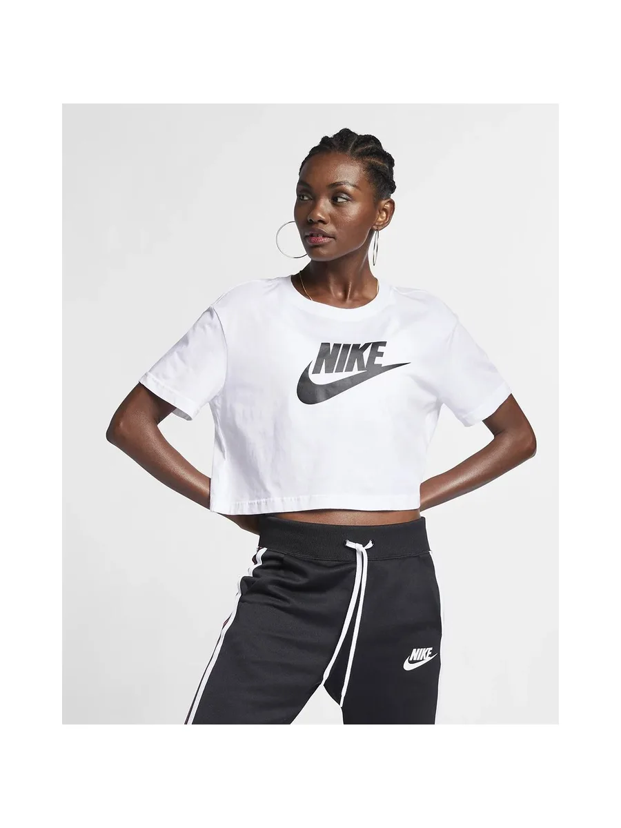 T-shirt court Nike SportsWear Essential 7