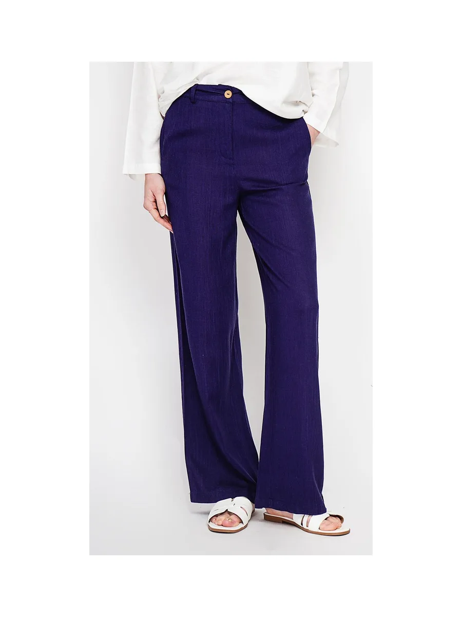 Pantalon coupe large et droite poches latérale fermeture zippée 9