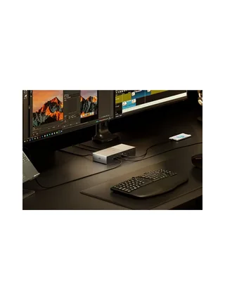 SD5000T5 EQ Thunderbolt 5 Triple 4K 8