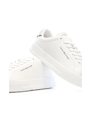 Baskets Blanches/Beiges Homme Tommy Hilfiger Court 7