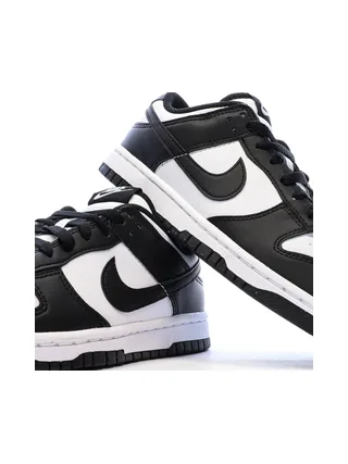 Dunk Low Baskets Blanches/Noires Femme Nike 7