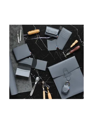 JOCE - Porte-cartes vertical à poche en liège - Naturel 32