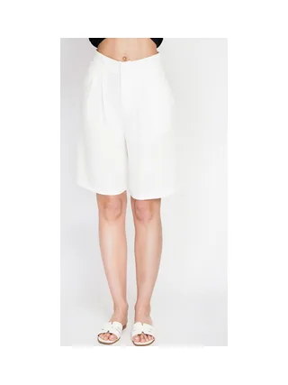 Bermuda taille haute , coupe droite avec poche latérale 1