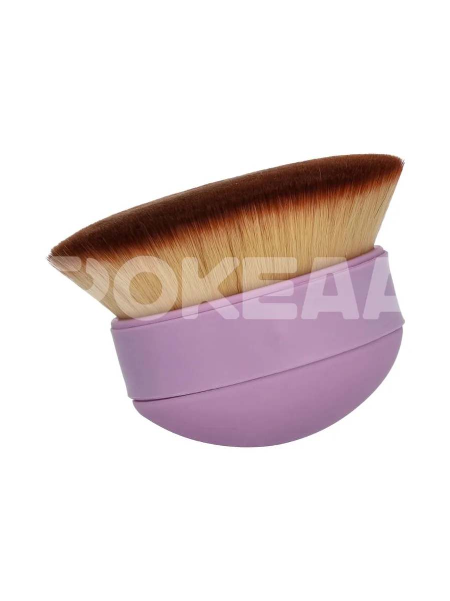 Isle of Paradise Shape And Glow Blending Brush 1