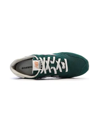 Baskets Vertes Homme New Balance Sneakers 373 4
