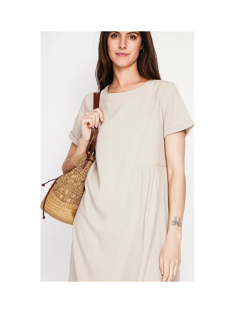 Robe découpe devant évasée à manches courtes 11