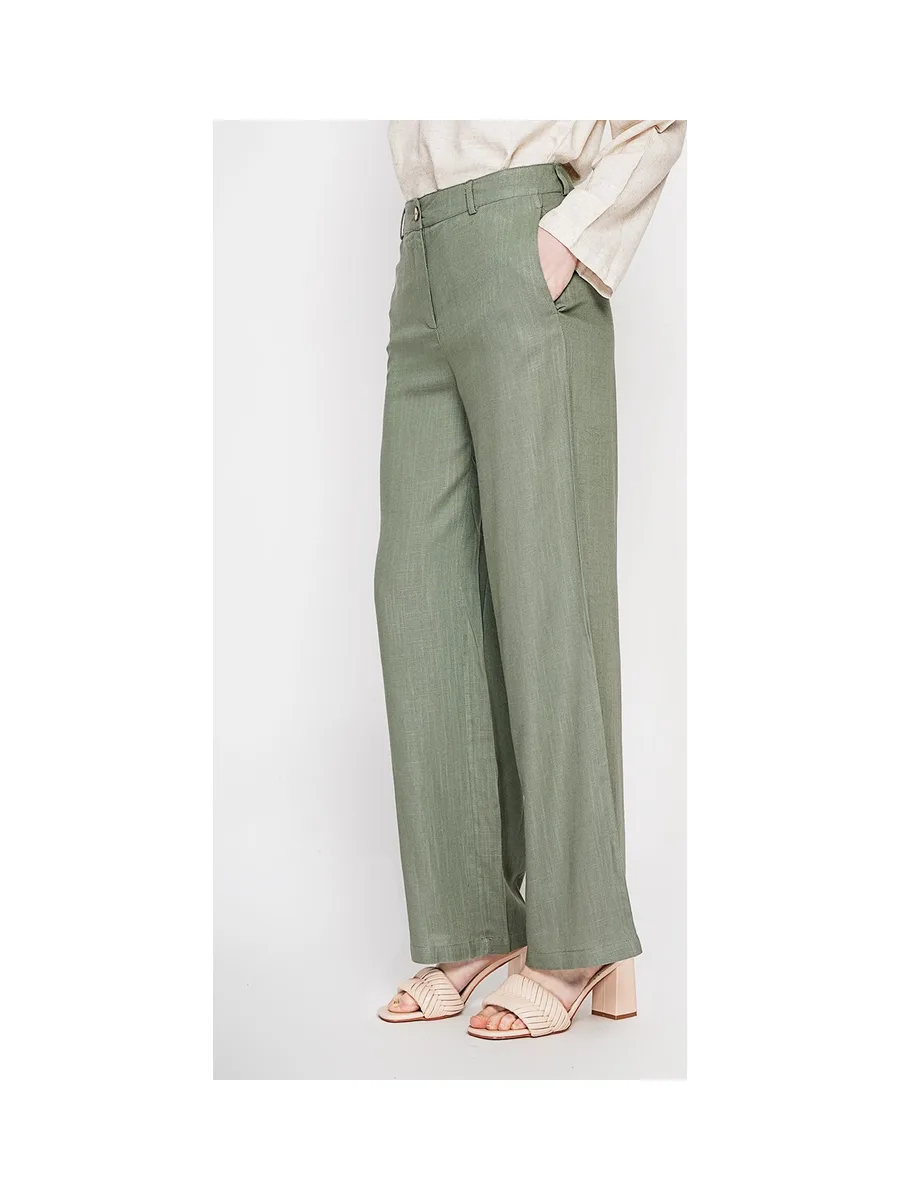 Pantalon coupe large et droite poches latérale fermeture zippée 6