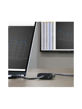 USB-C to VGA Adapter for Presentations 6
