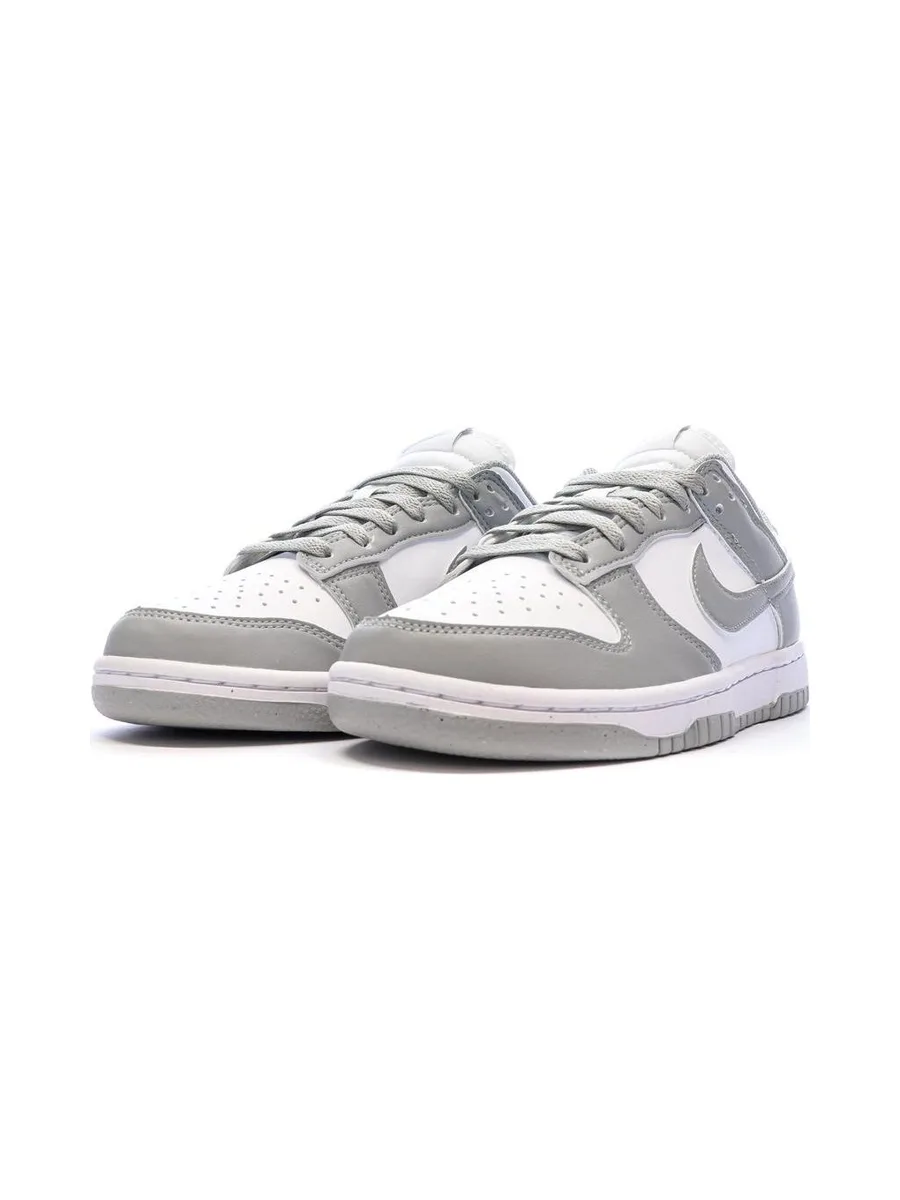 Dunk Low Baskets Blanches/Grises Femme Nike 6
