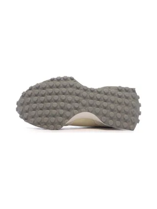New Balance 327 Baskets Beiges Femme WS327MO 5