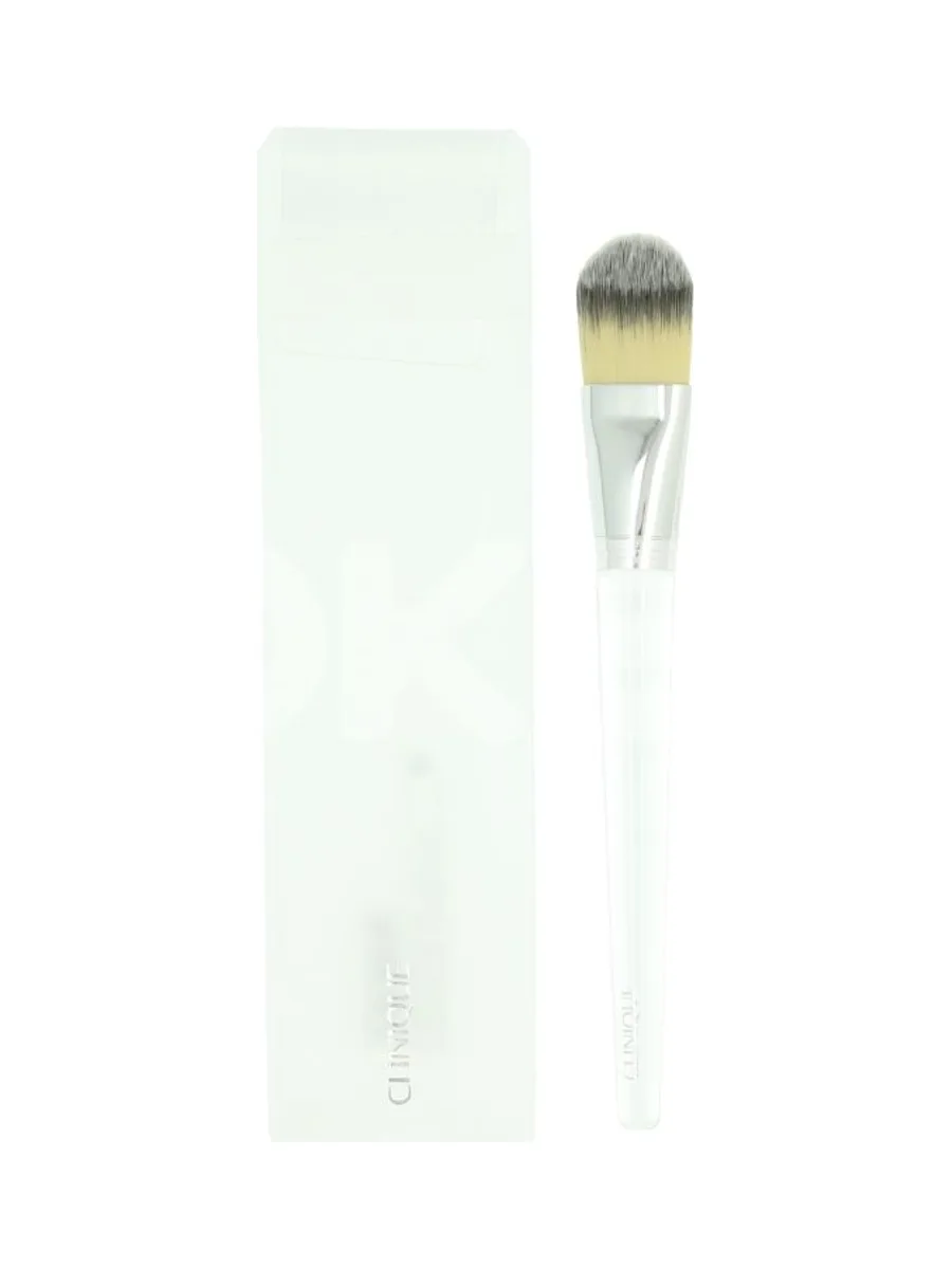 Clinique Foundation Brush 1