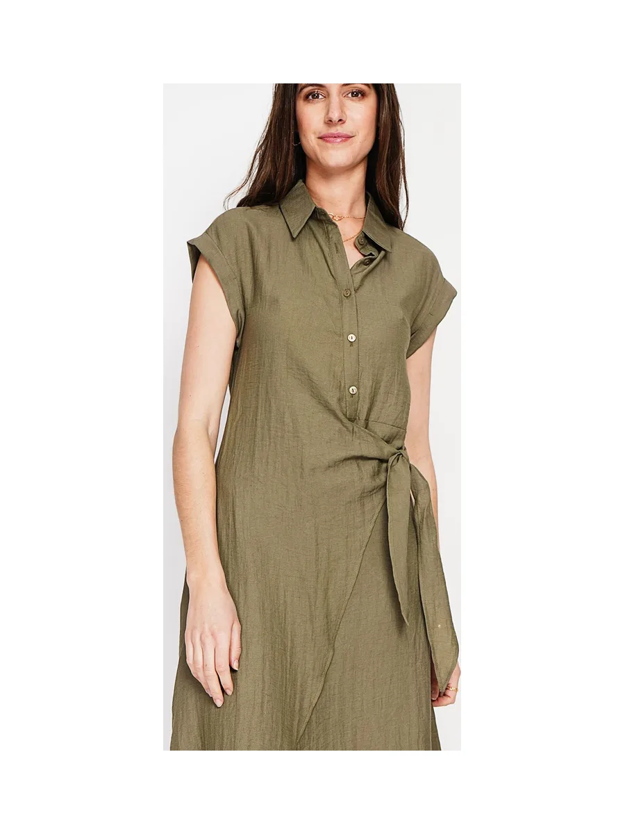 Robe longue col chemise boutonnée devant coupe évasée à manches courtes 13