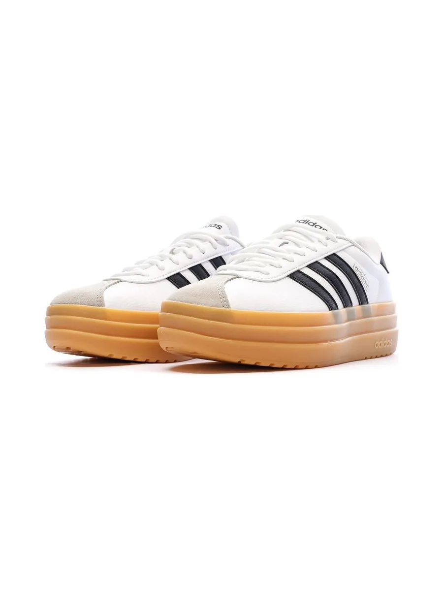 Baskets Blanc/Noir Femme Adidas Court Bold 7