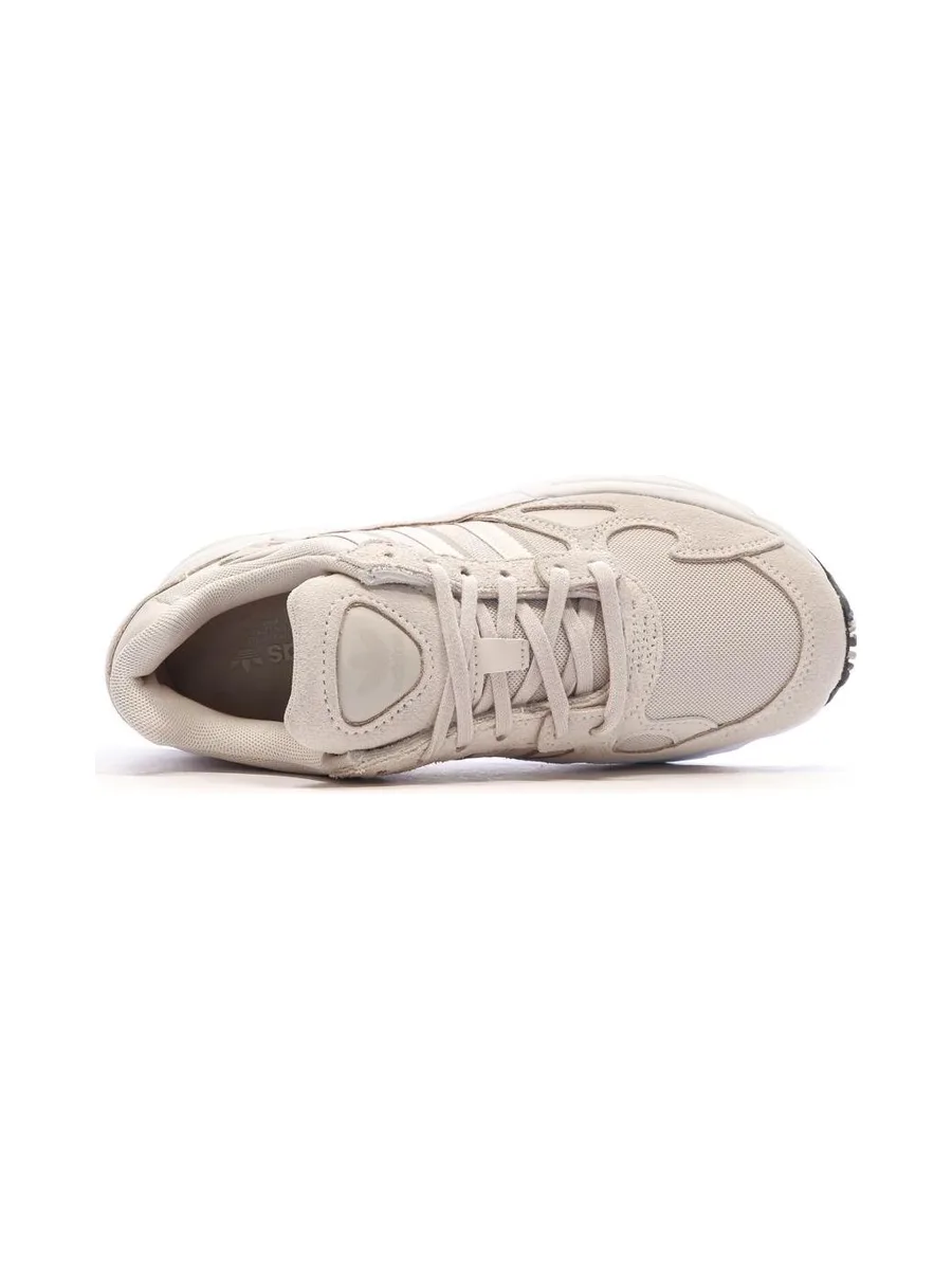 Baskets Beiges Femme Adidas Falcon 5