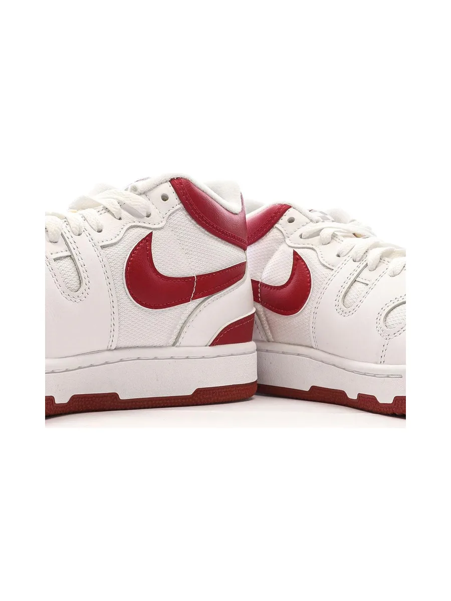 Baskets Blanches/Rouges Homme Nike Attack 8